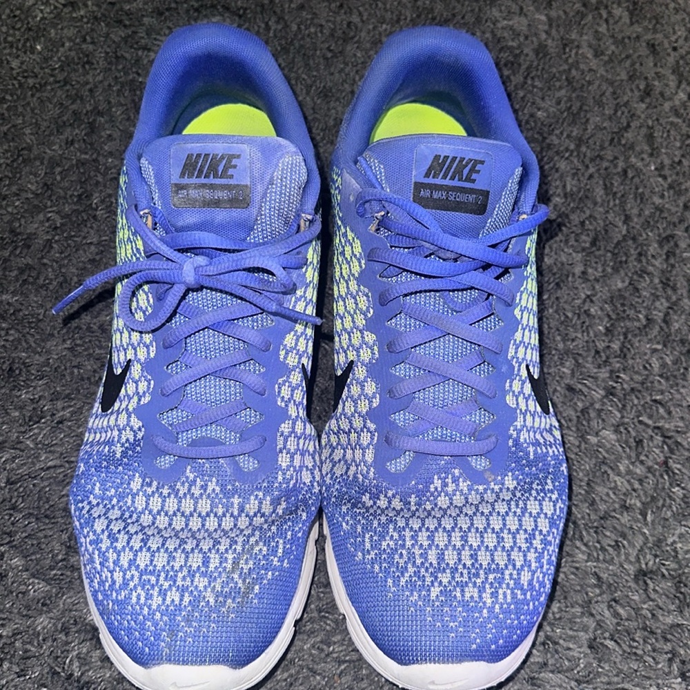 Nike Air Max Sequent 2
